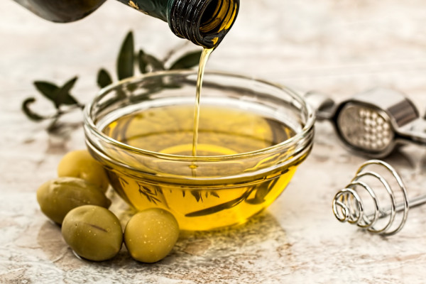 Welches-oliven-l-erhitzen-und-zum-braten